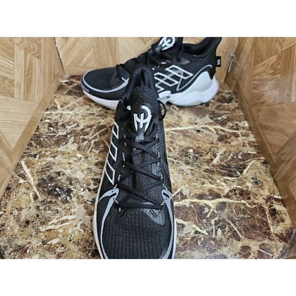 Brand New Adidas Men's Mahomes  Training Running Black Shoes Size 11.   014 - Picture 6 of 10